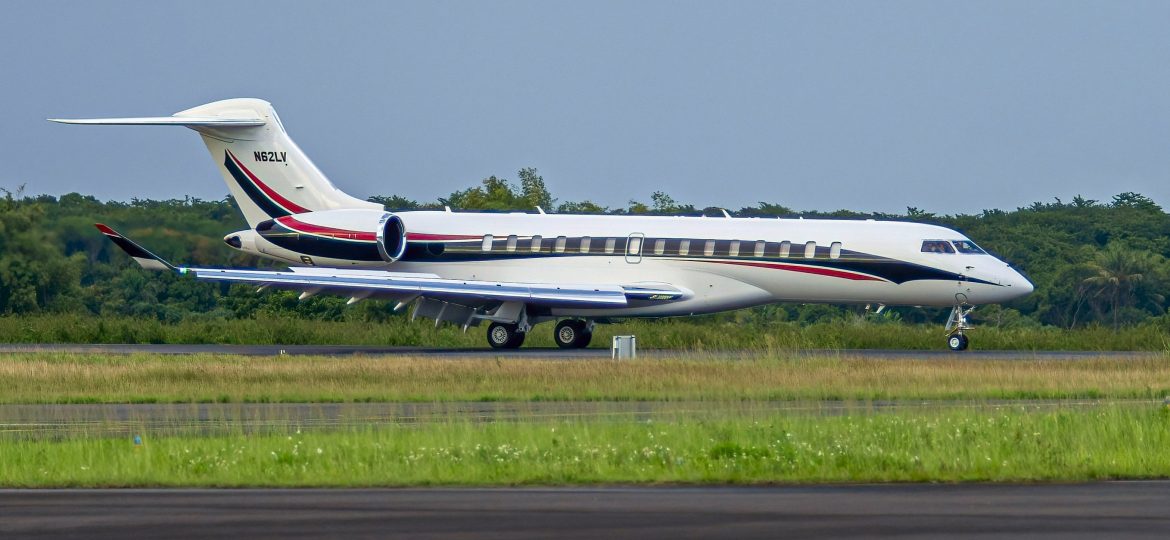 Global 7500 N62LV