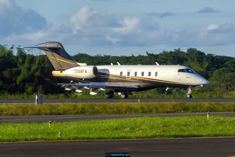 CL-350 Flexjet N598FX