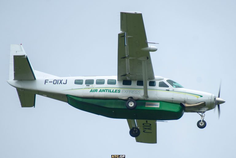 Cessna 208B Air Antilles F-OIXJ
