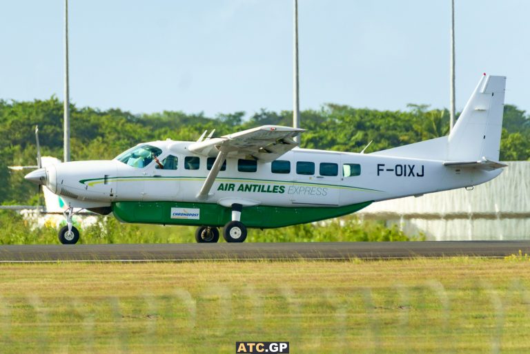 Cessna 208B Air Antilles F-OIXJ