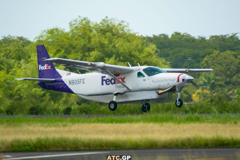 Cessna 208B Fedex N905FE