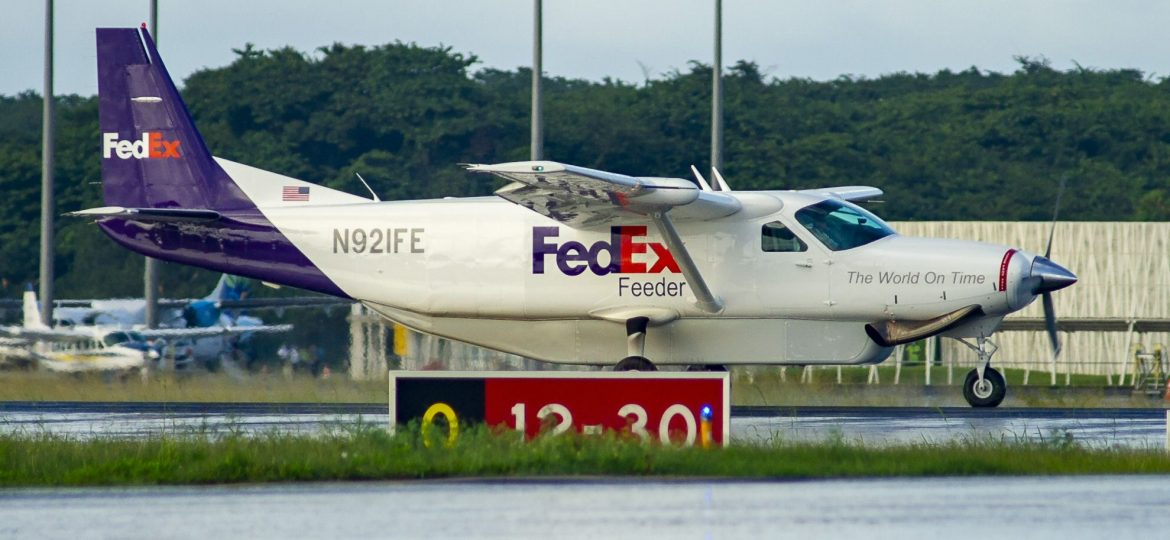 Cessna 208B Fedex Feeder N921FE