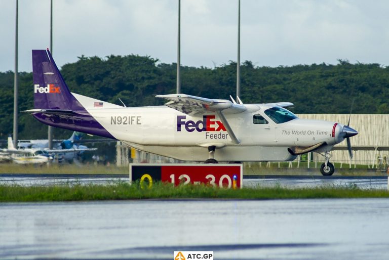 Cessna 208B Fedex N921FE
