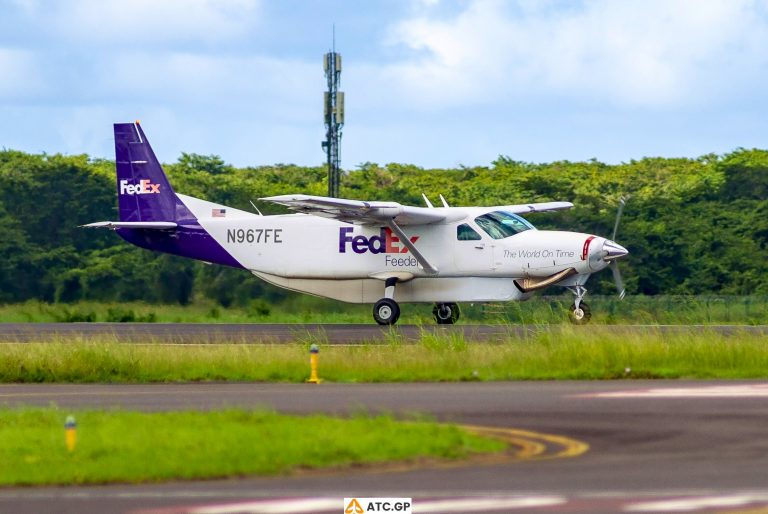 Cessna 208B Fedex N967FE