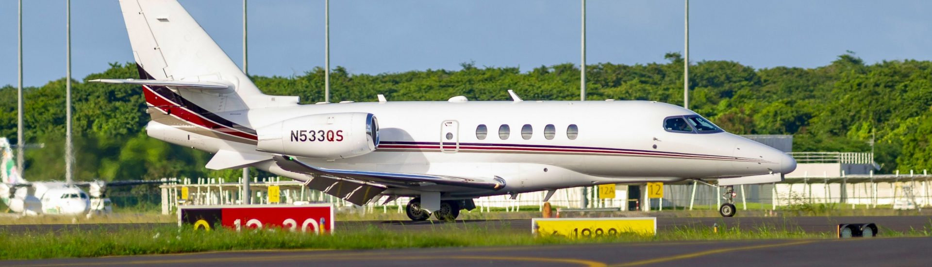 Cessna 680 NetJets N533QS