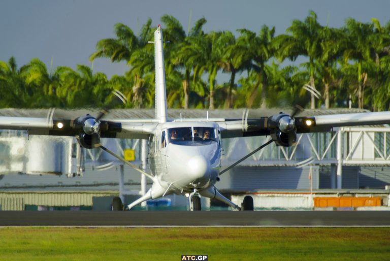 DHC-6-300 Air Antilles F-OIJY