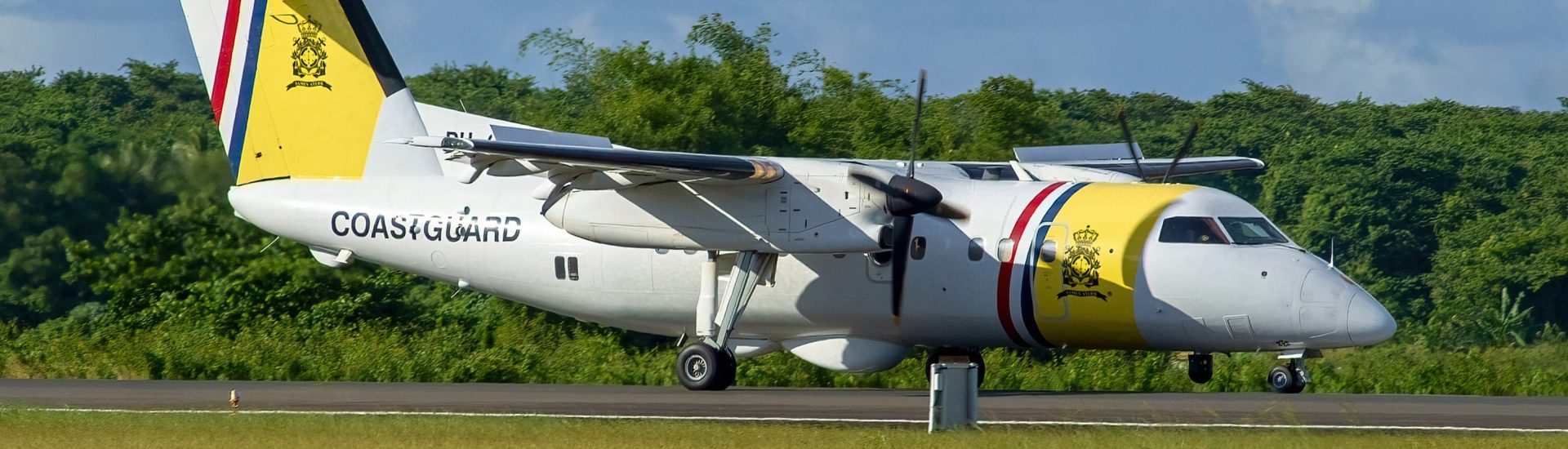 DHC-8-100 Dutch Caribbean Coast Guard PH-CGA