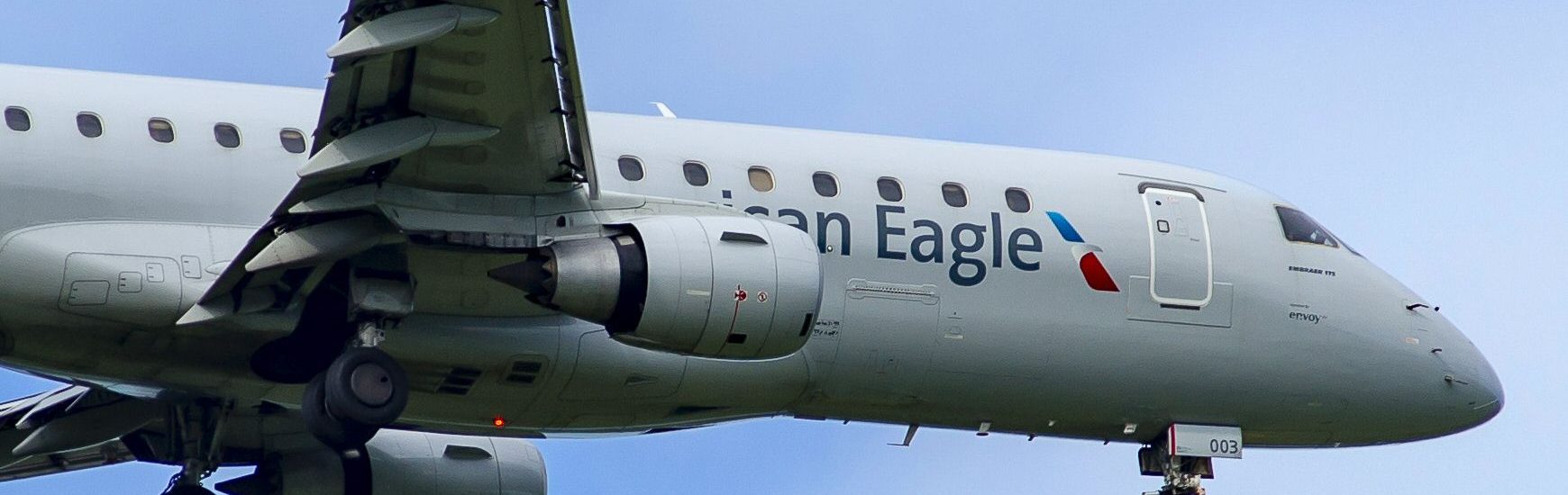 ERJ-175LR American Eagle N203NN