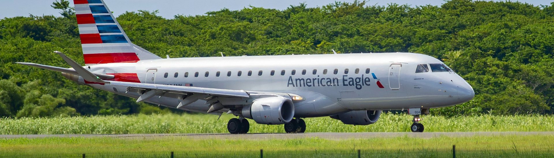 ERJ-175LR American Eagle N204NN