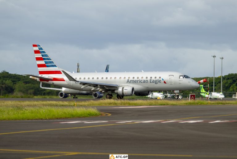 ERJ-175LR American Eagle N207AN