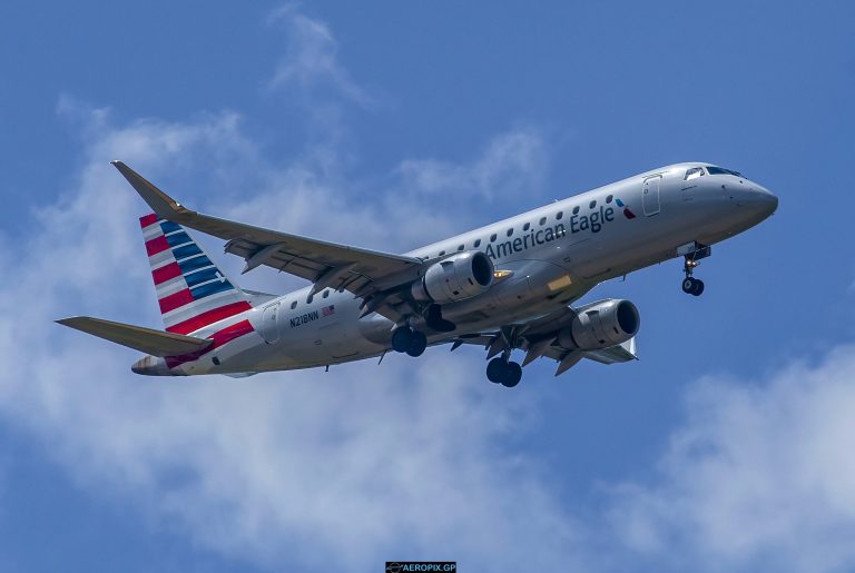 ERJ-175LR American Eagle N218NN