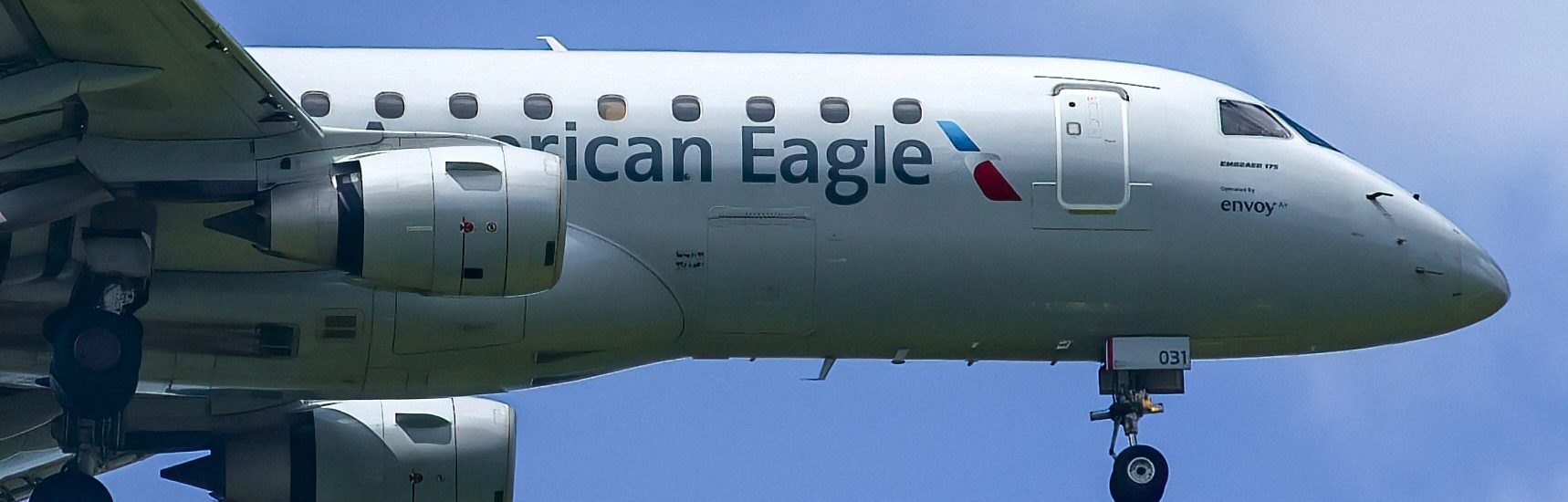 ERJ-175LR American Eagle N231AN