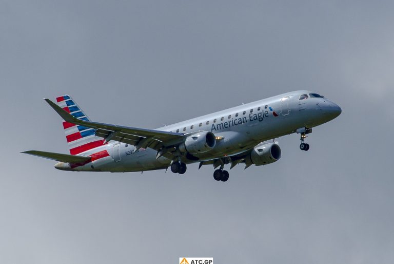 ERJ-175LR American Eagle N232NN