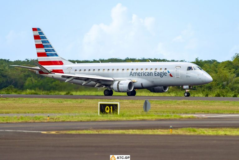 ERJ-175LR American Eagle N244NN