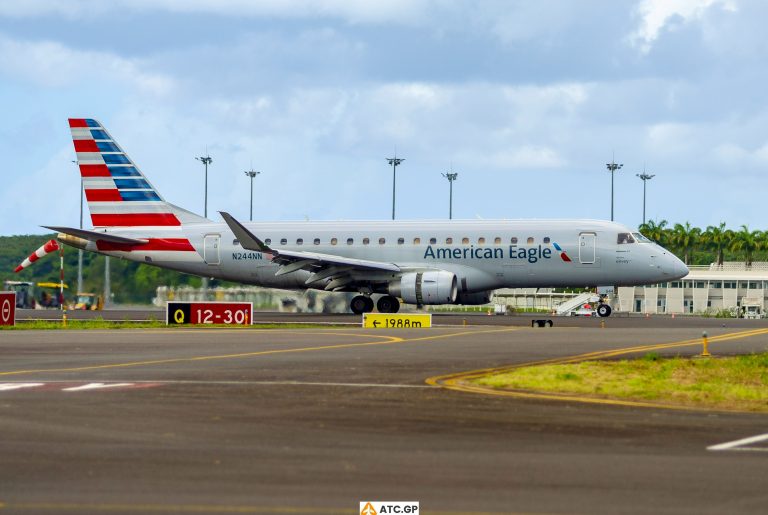 ERJ-175LR American Eagle N244NN