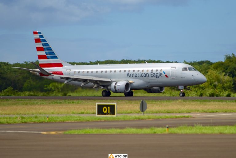 ERJ-175LR American Eagle N247NN