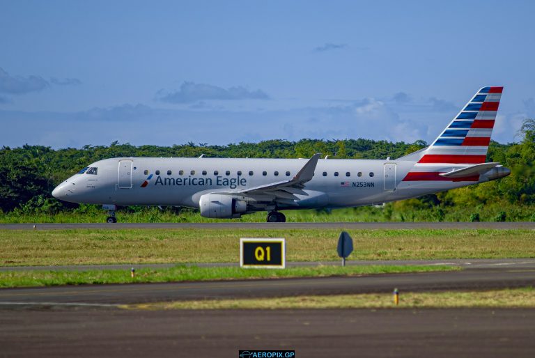 ERJ-175LR American Eagle N253NN