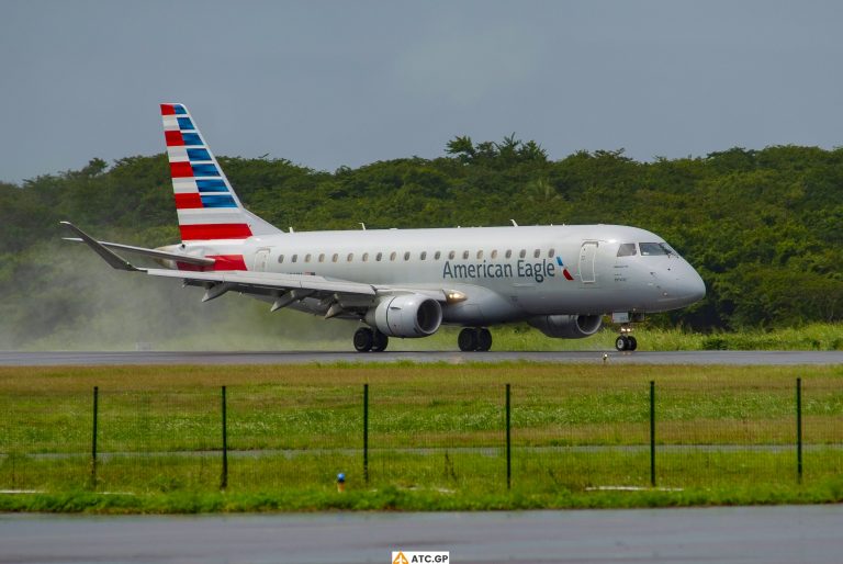 ERJ-175LR American Eagle N263NN