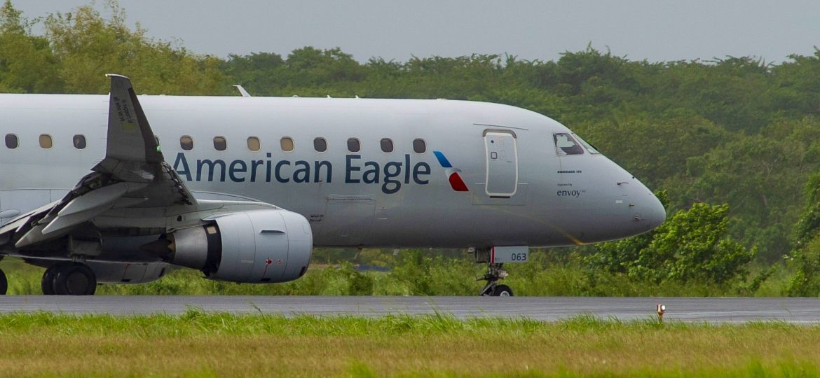 ERJ-175LR American Eagle N263NN