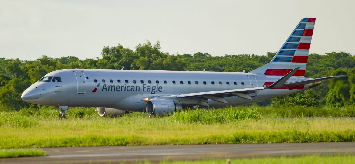 ERJ-175LR American Eagle N266NN