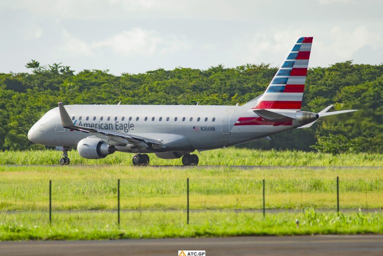 ERJ-175LR American Eagle N266NN