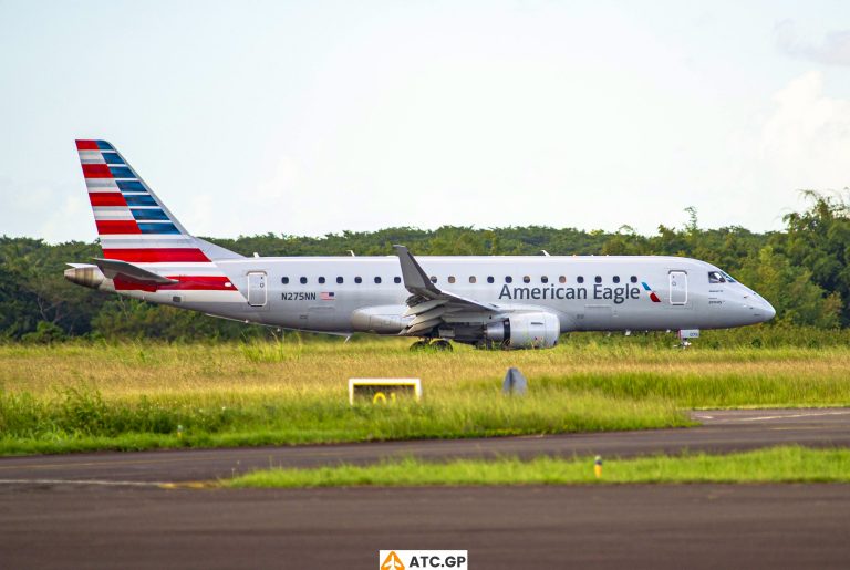 ERJ-175LR American Eagle N275NN