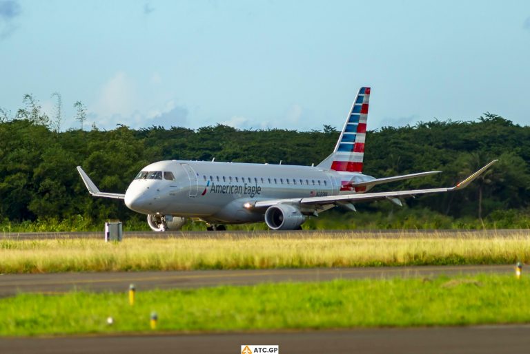 ERJ-175LR American Eagle N280NN