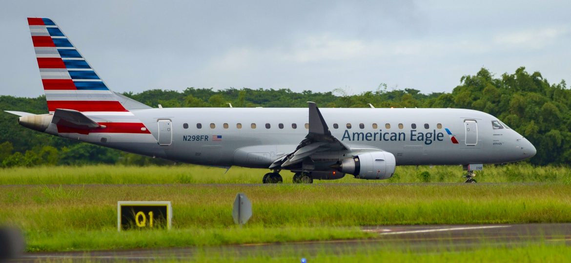ERJ-175LR American Eagle N298FR