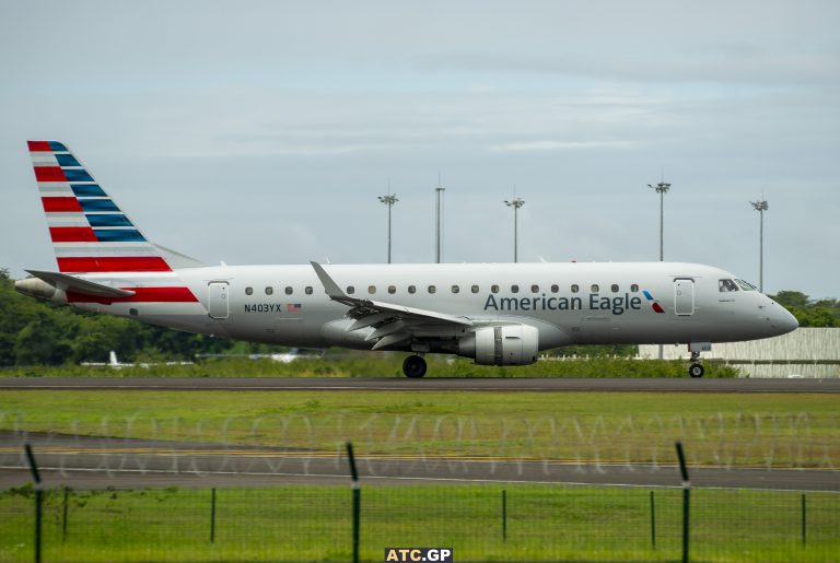 ERJ-175LR American Eagle N403YX