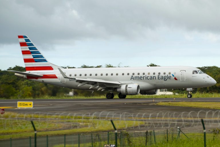 ERJ-175LR American Eagle N405YX