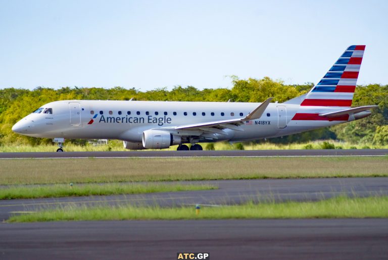 ERJ-175LR American Eagle N418YX