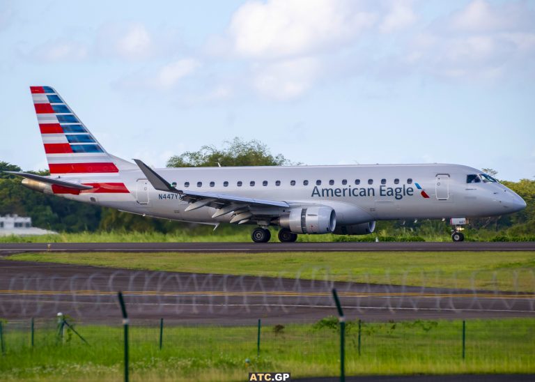 ERJ-175LR American Eagle N447YX