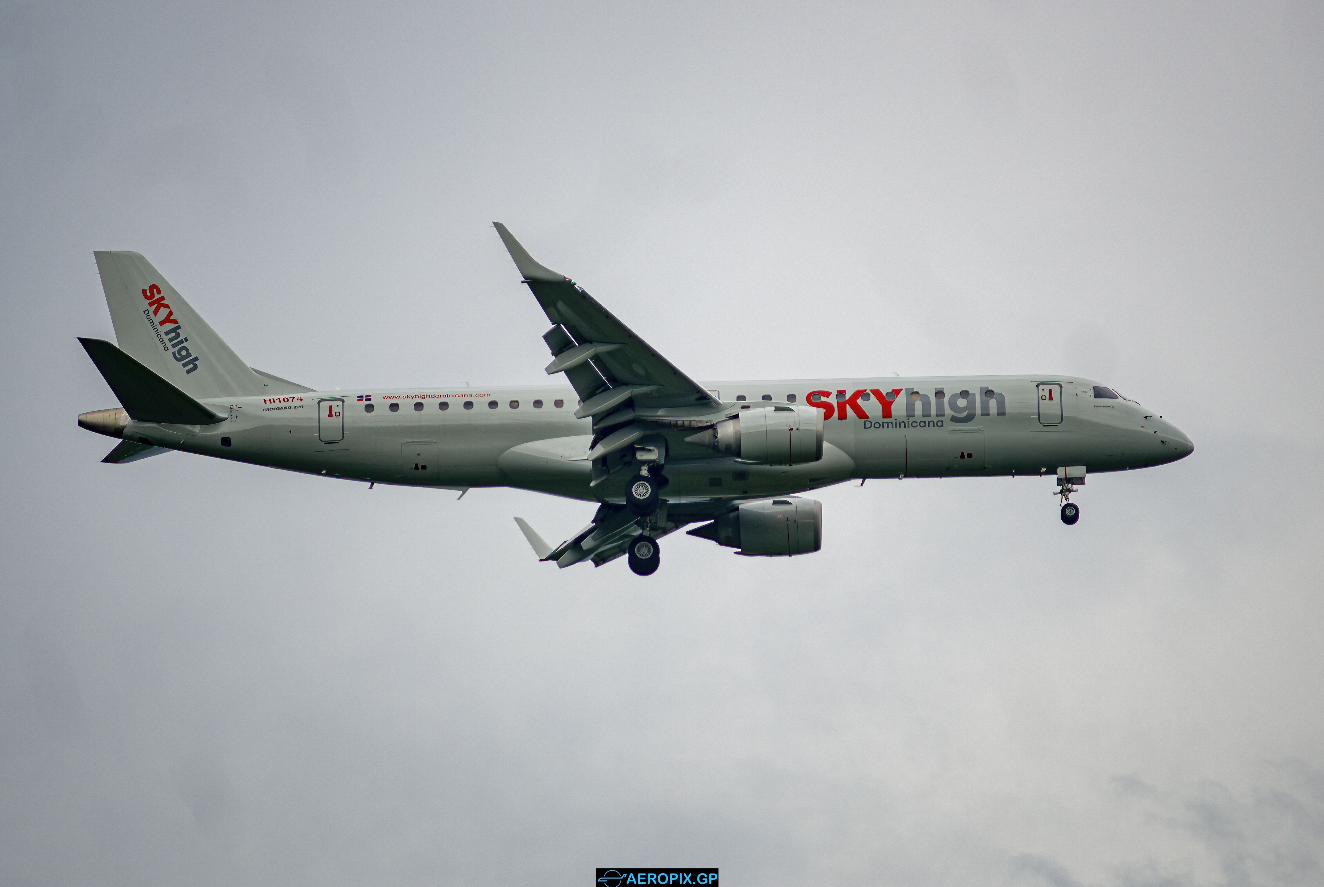 ERJ-190AR Sky High HI1074