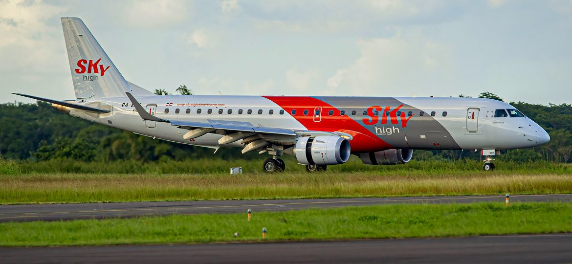 ERJ-190LR Sky High P4-KCK